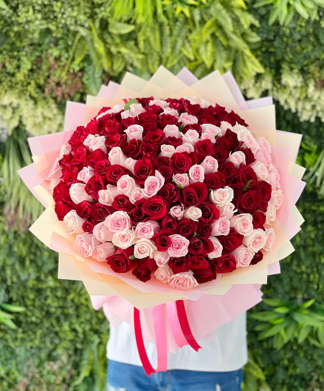 RED AND PINK LARGE BOUQUET