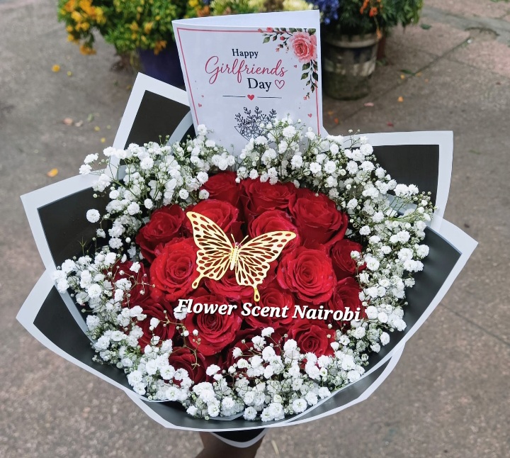 girlfriend's day flowers delivery in Nairobi